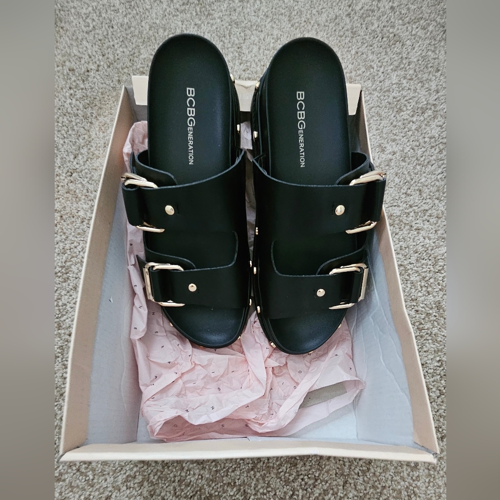 BCBGeneration Bamba Platform Sandal